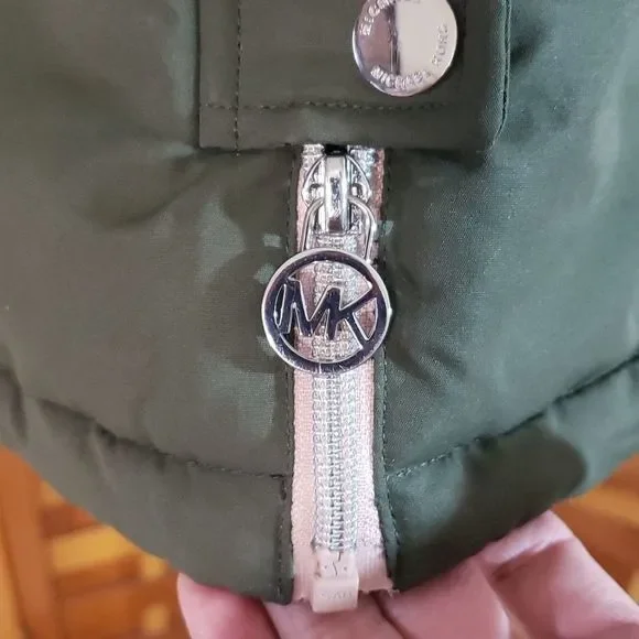 Michael Kors Children's winter coat - Picture 3 of 14